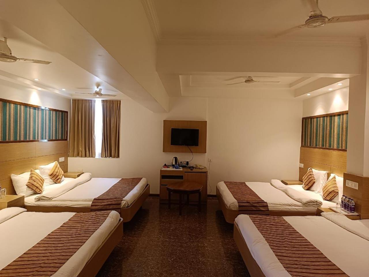 Hotel Amer Green'S Bhopal Ngoại thất bức ảnh